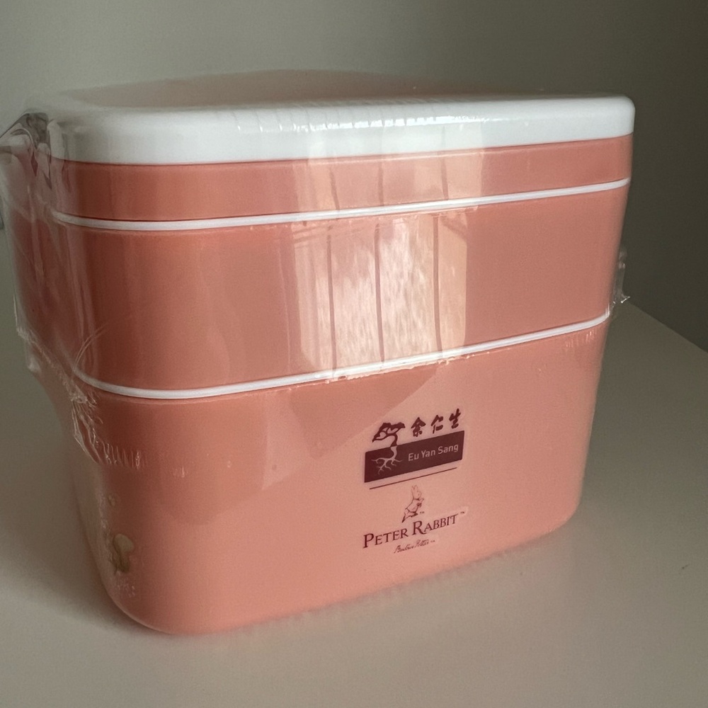 Peter Rabbit Pink 2-tier Bento Box - Picture 3 of 12